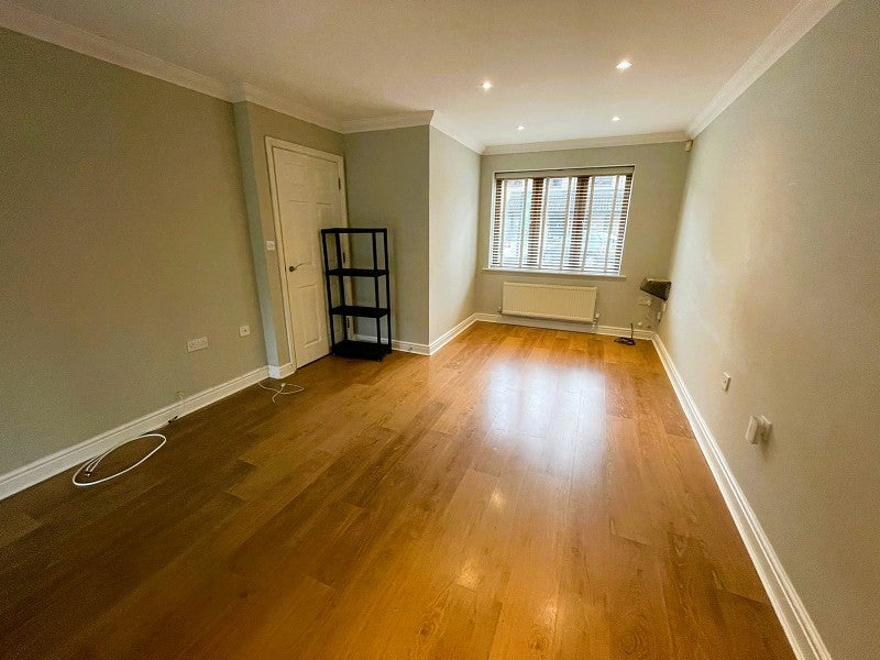 House Kelling Way in Milton Keynes