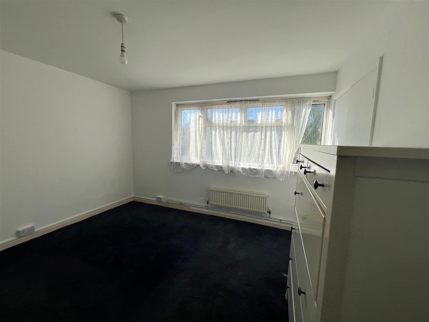 House Jasmine Gardens in Greater London