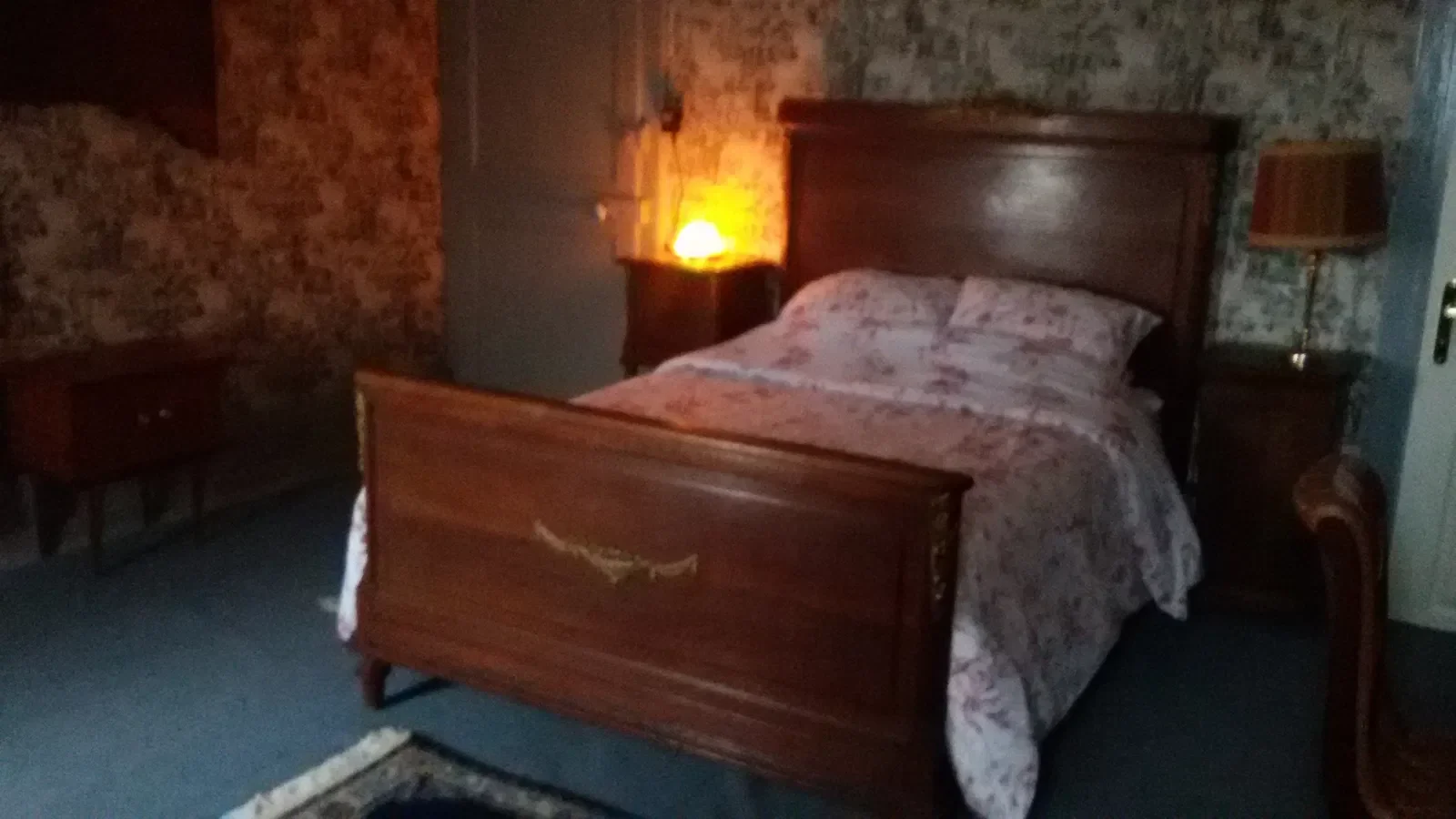 Chambre Rue Charles de Gaulle à Heudicourt-sous-les-Côtes