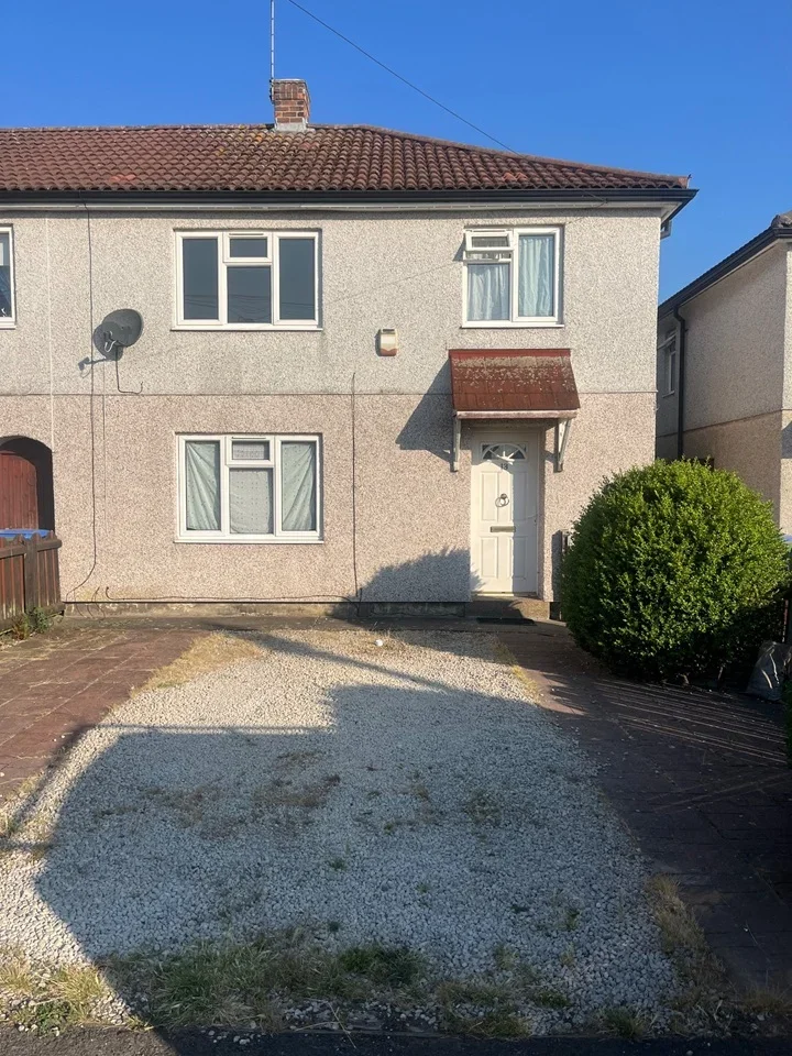 House Birks Road in Mansfield Woodhouse