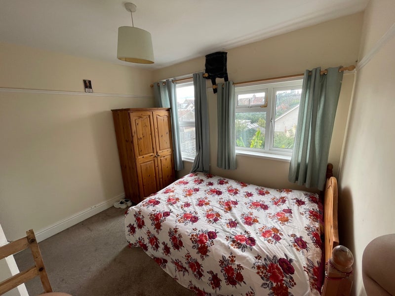 Room Quantock Road in Weston-super-Mare