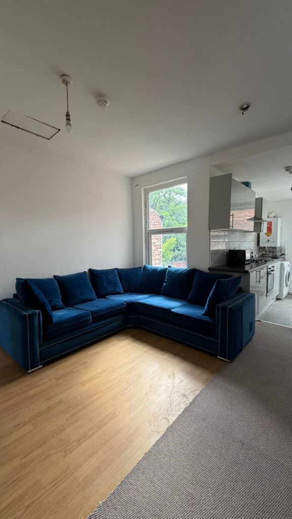 Flat Kensington Street in Manchester