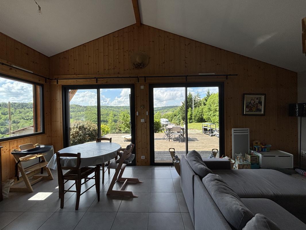 Maison D 589 à Saint-Christophe-sur-Dolaizon