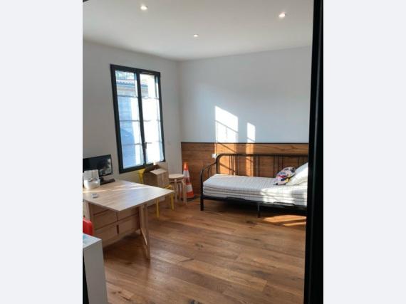 Flat Rue duffour-dubergier in Bordeaux