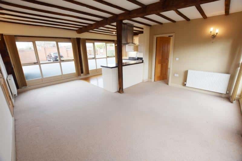 Flat Bath Road in Worcester