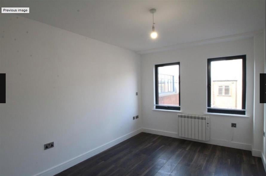 Flat George Street in Aylesbury