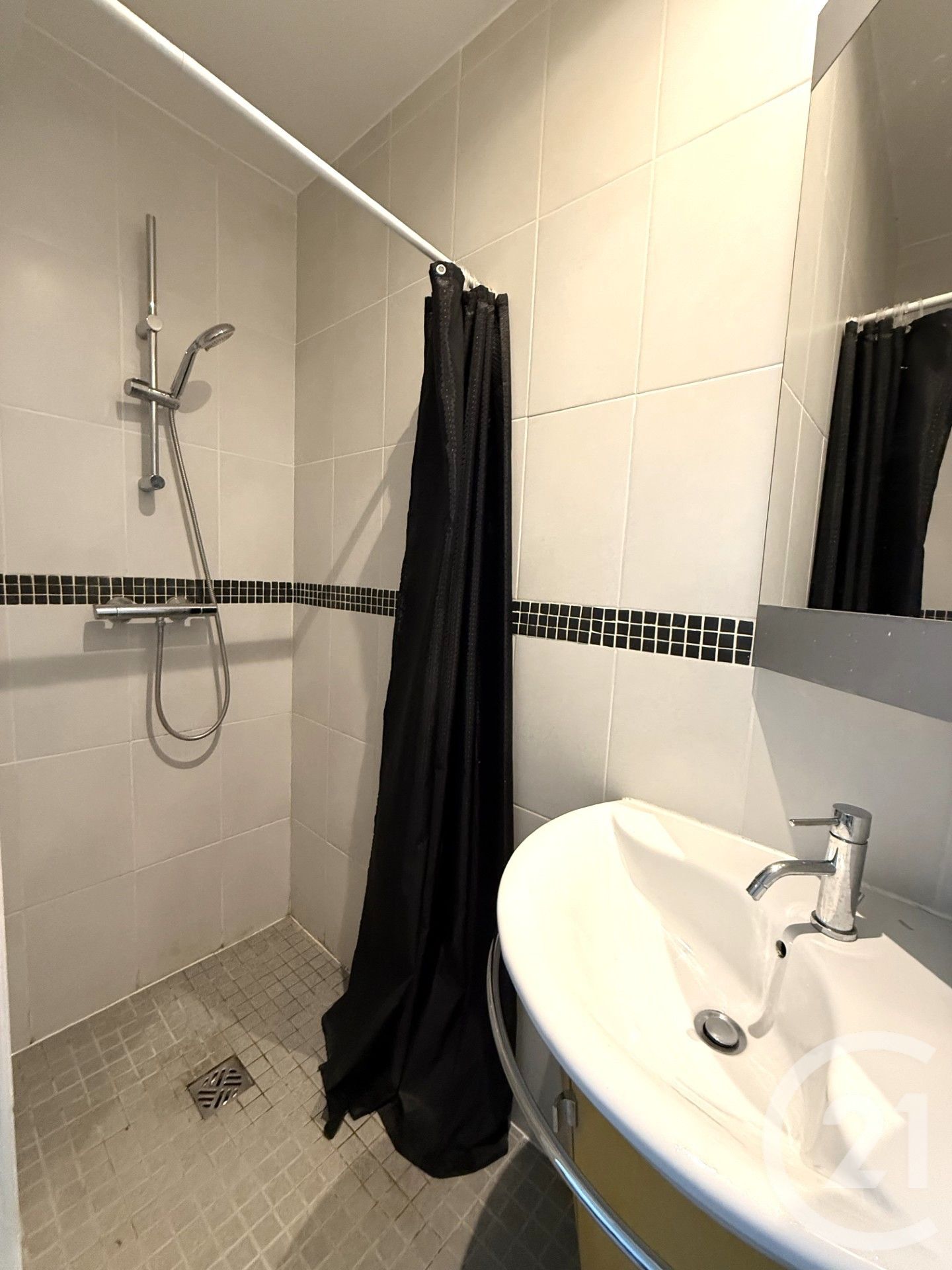 Appartement Rue de Domrémy à Paris