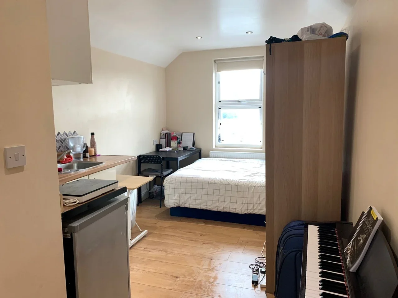 Flat Inverness Road in Greater London