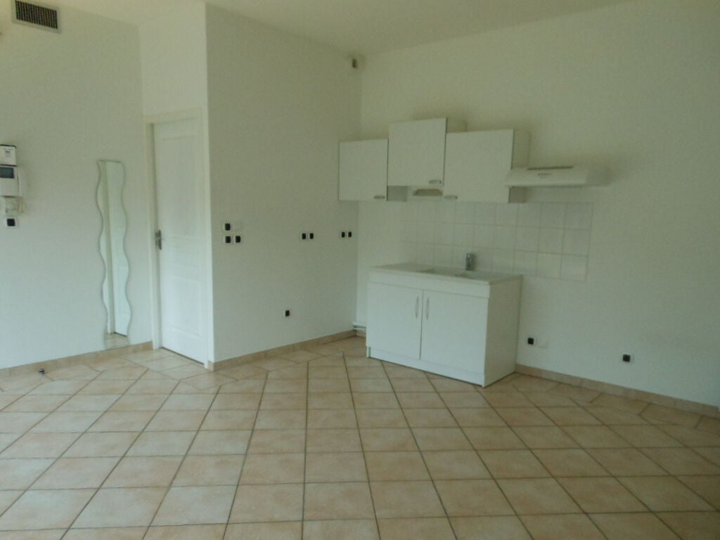 Appartement Rue de la Croix Blanche à Bourg-en-Bresse