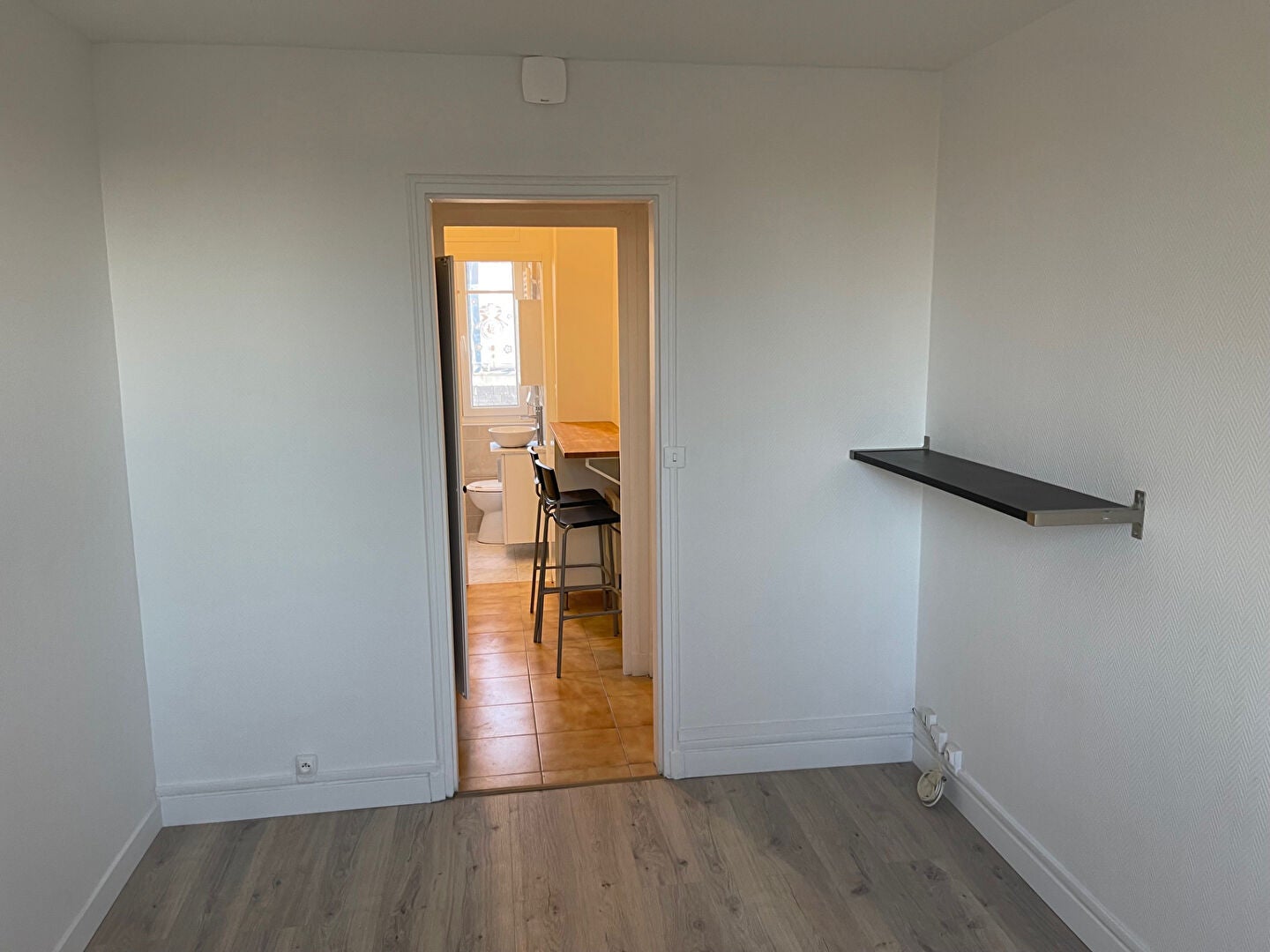 Flat Rue du Viaduc in Issy-les-Moulineaux