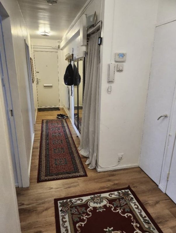 Room Gloucester Way in Greater London