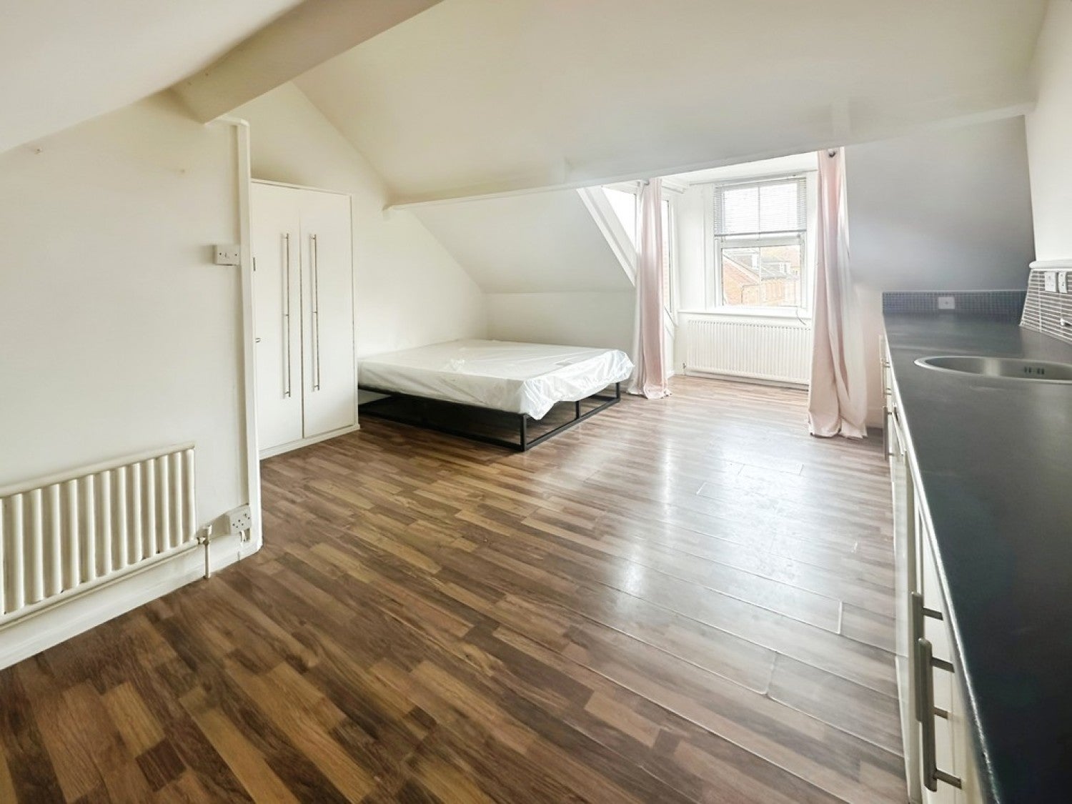Room Horsey Lane in Yeovil