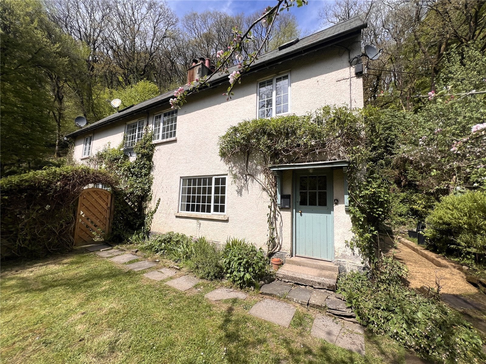 House Marshclose Hill in Hawkridge