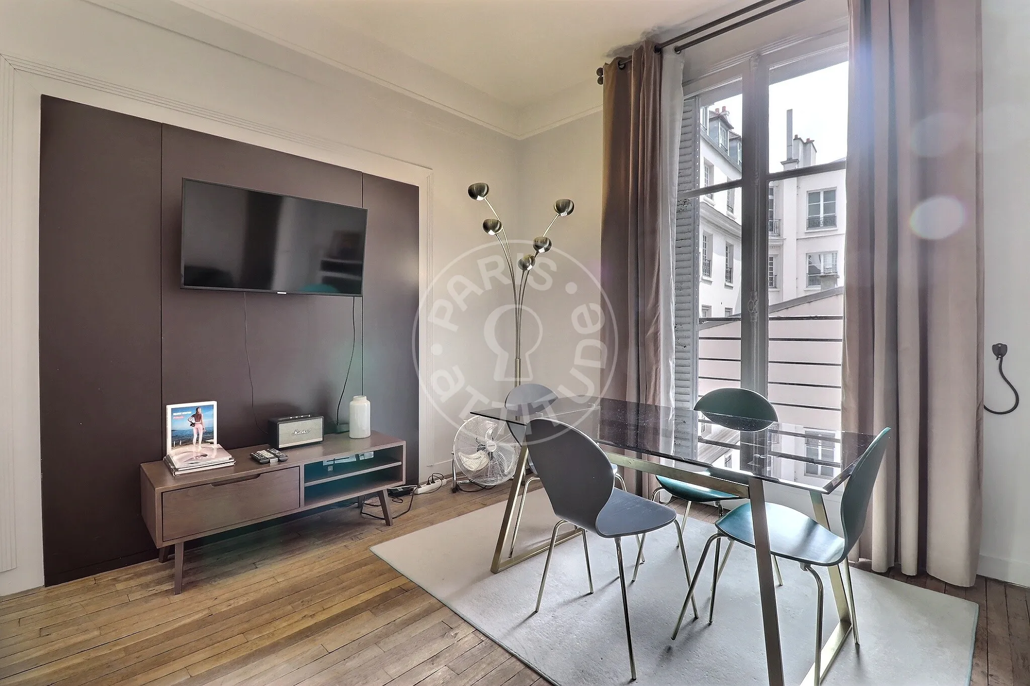 Appartement Rue de Varenne à Paris