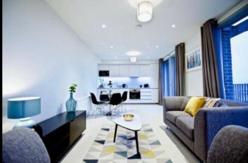 Room Victoria Road in Greater London