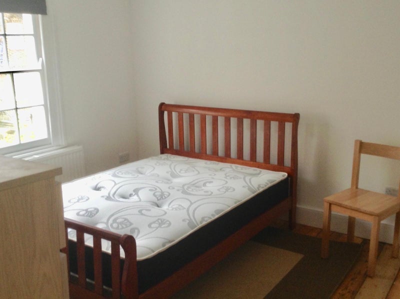 Room Acton Street in Greater London