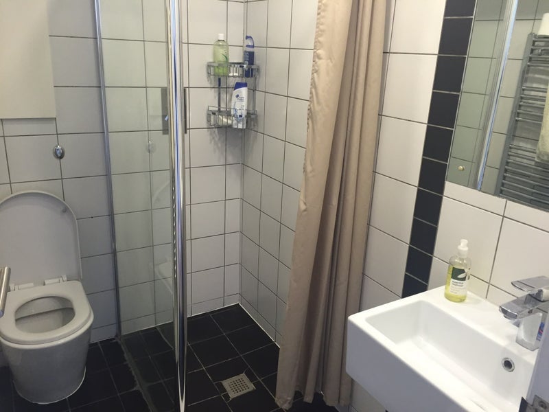Room Acton Street in Greater London