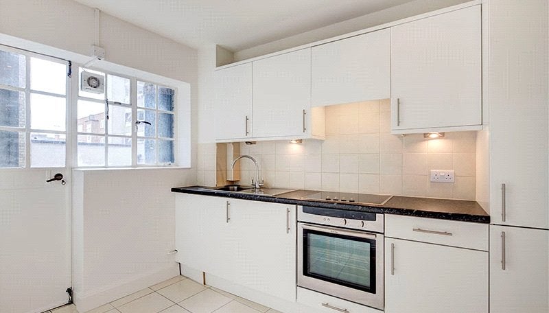 Flat Fulham Road in Greater London