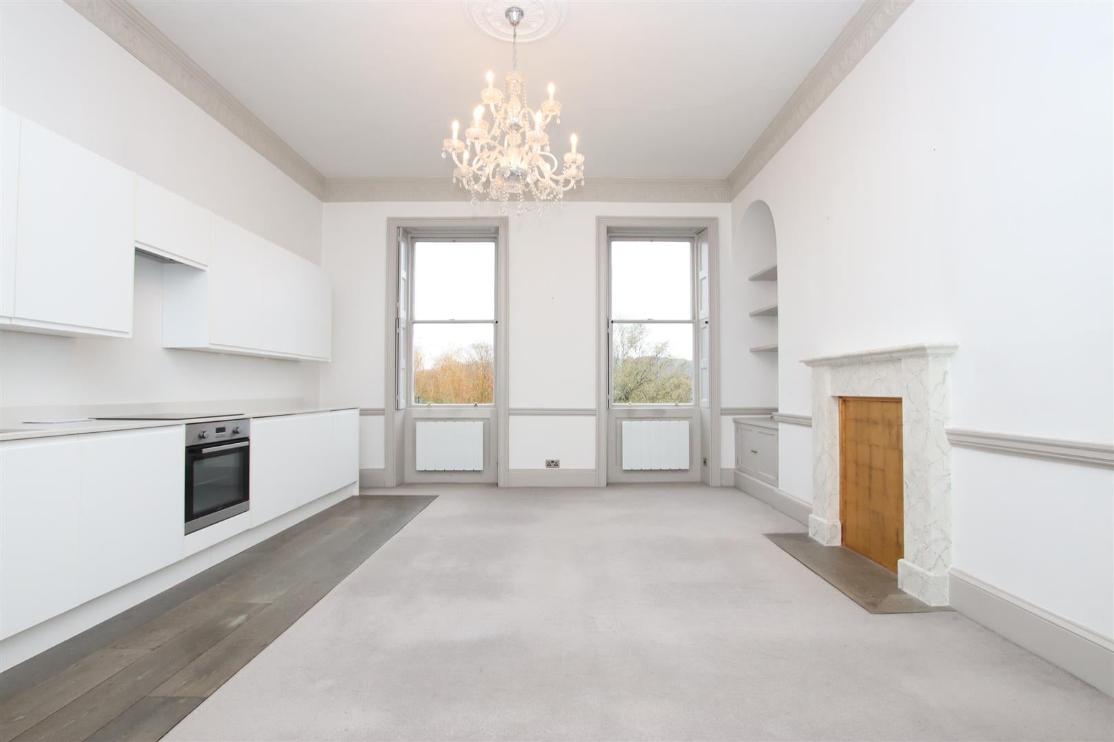 Flat Sion Road in Bath