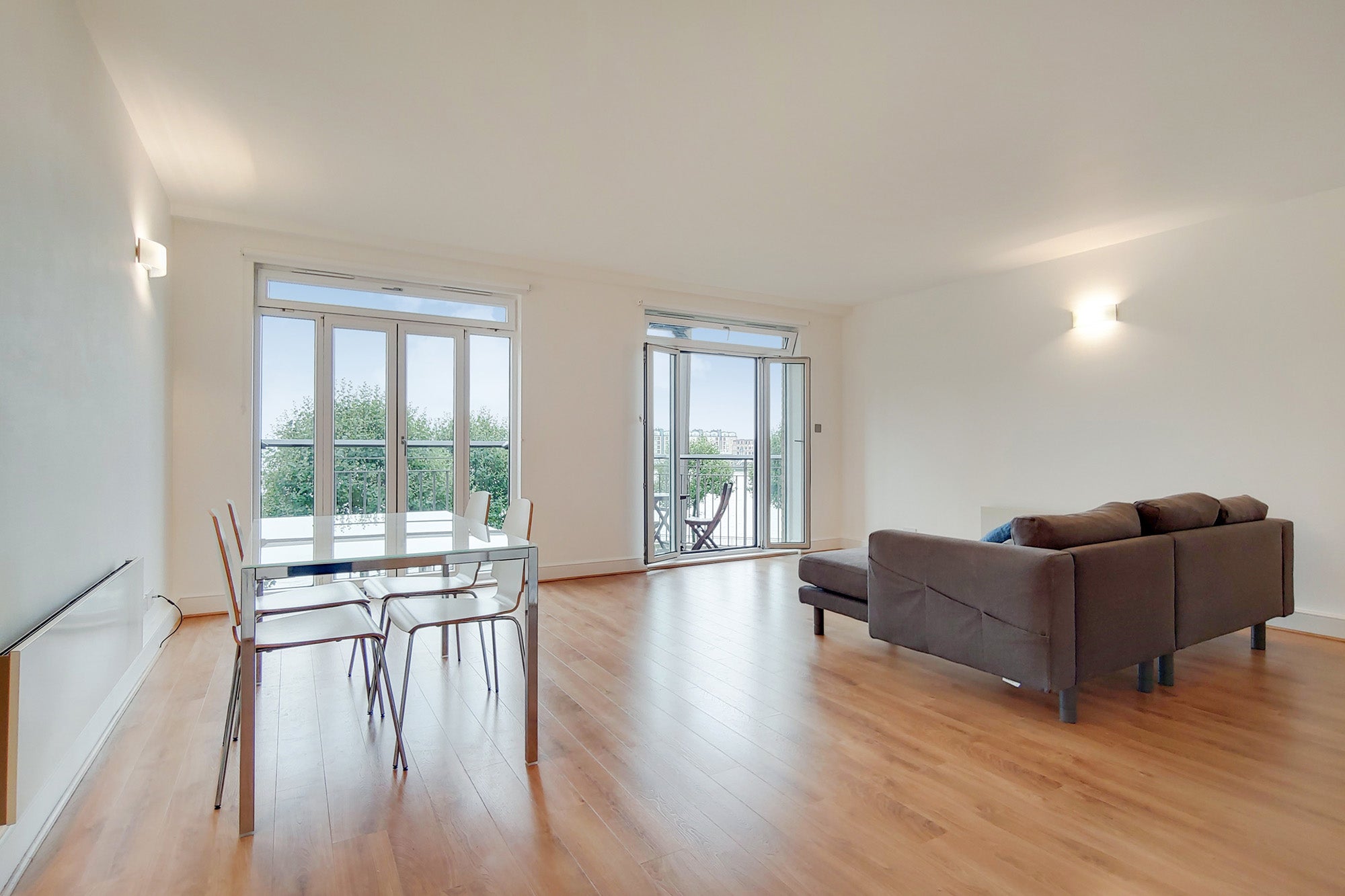 Flat Limehouse Link in Greater London