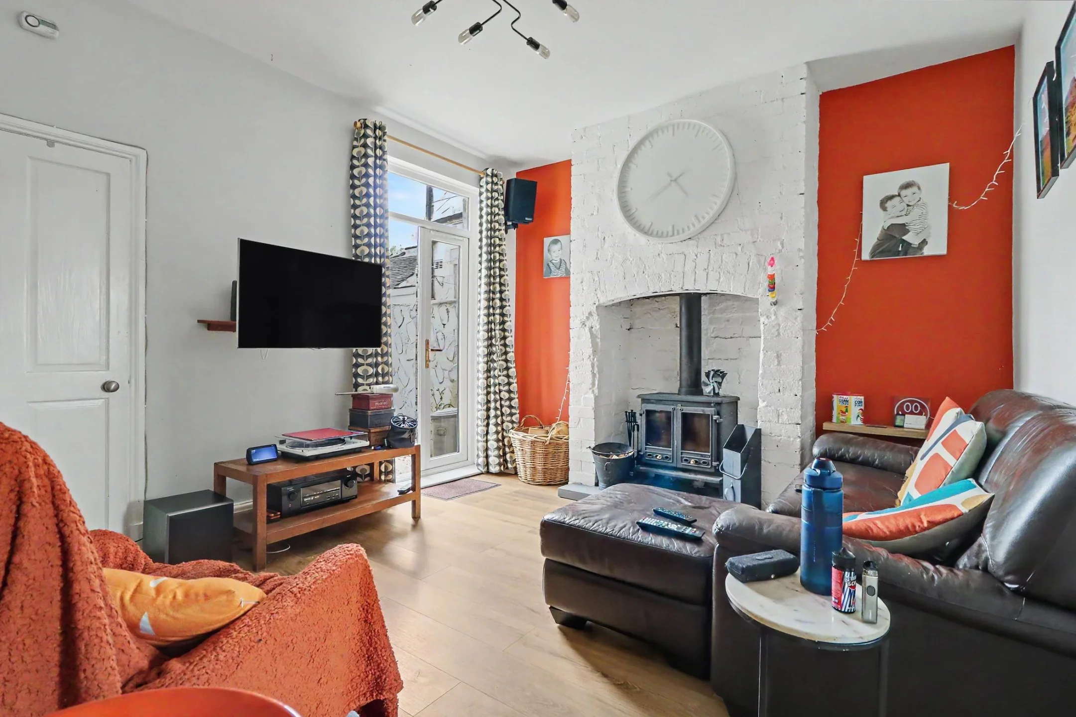 House Newpool Terrace in Staffordshire Moorlands