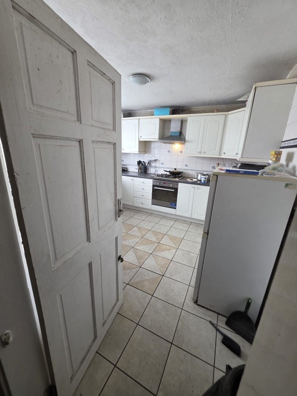 Room Vibart Gardens in Greater London