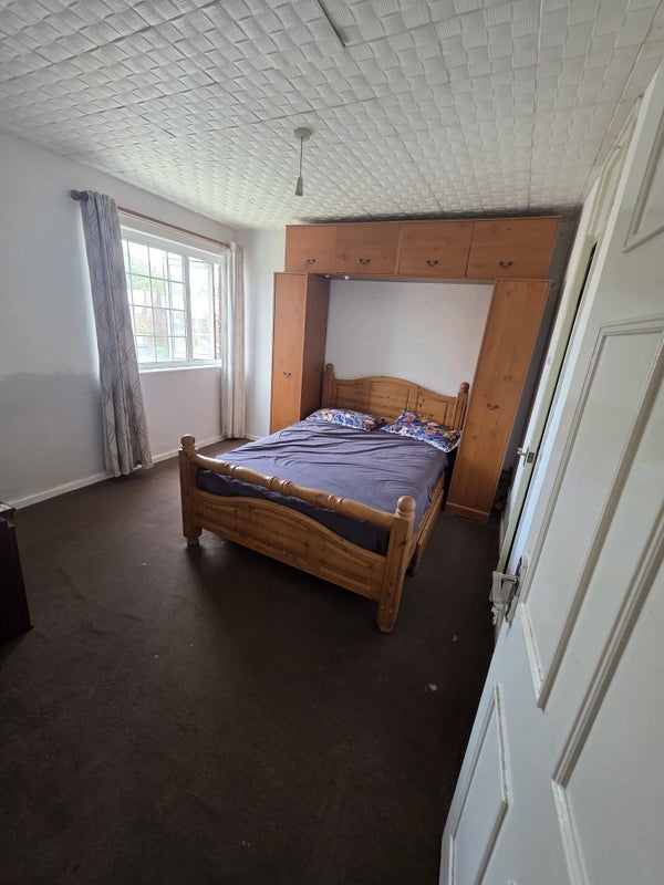 Room Vibart Gardens in Greater London