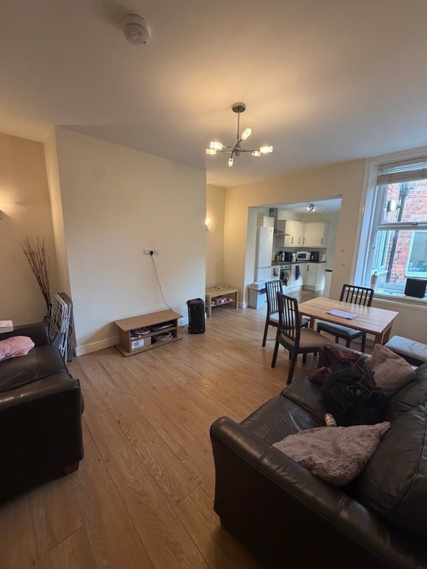 Room Myrtle Grove in Newcastle upon Tyne