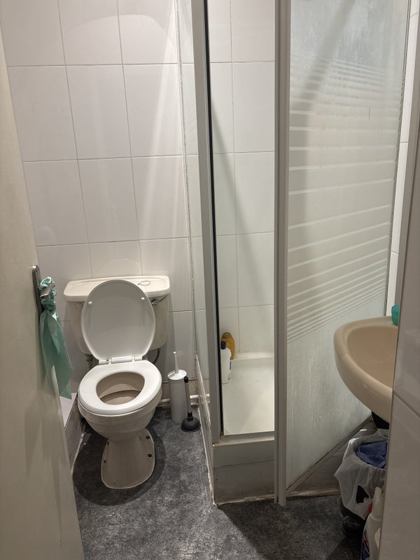 Room Archway Road in Greater London