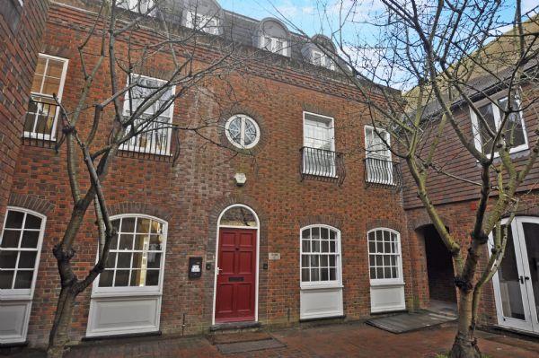 Flat West St Helen Street in Vale of White Horse