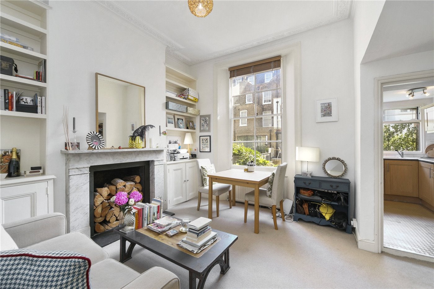 Flat Ledbury Road in City of Westminster