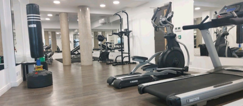 Room Woolwich High Street in Greater London