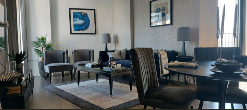 Room Woolwich High Street in Greater London