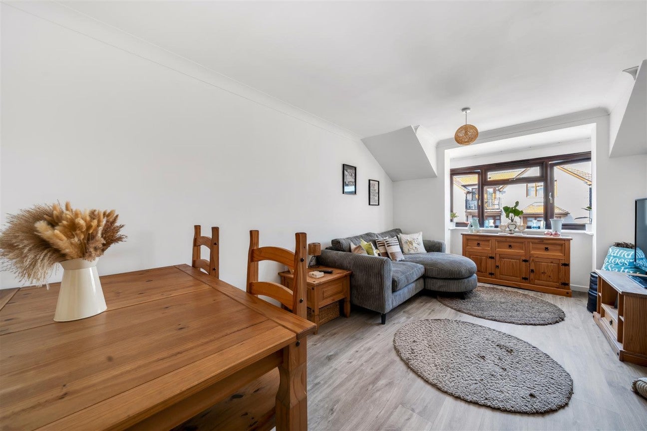 Flat Cranborne Road in Swanage