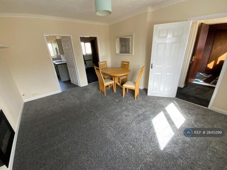 Flat Newbigg in Westwoodside