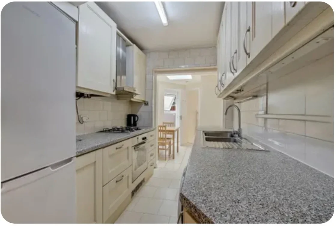Room Horsenden Lane North in Greater London