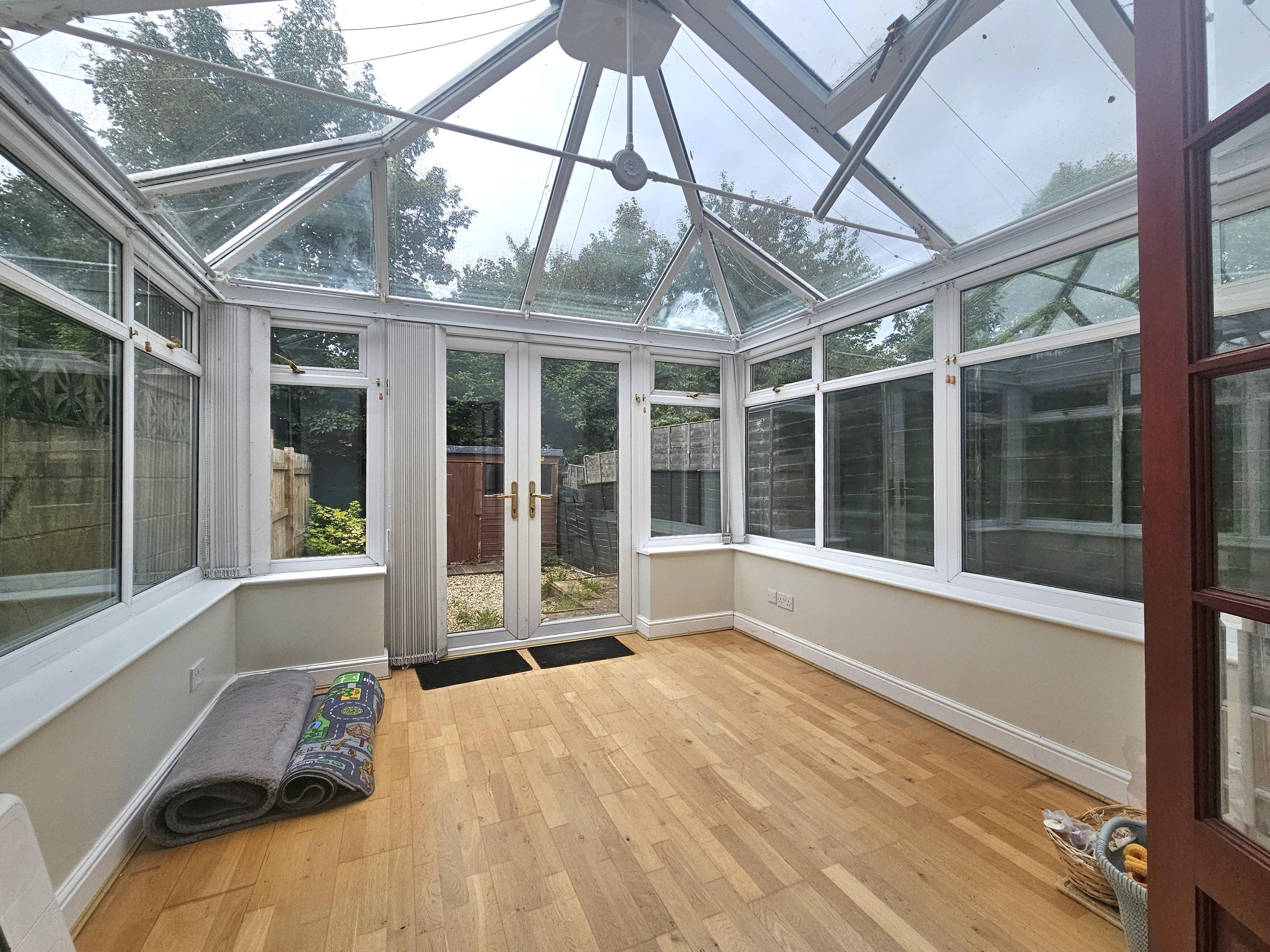 House Mellons Close in Teignbridge