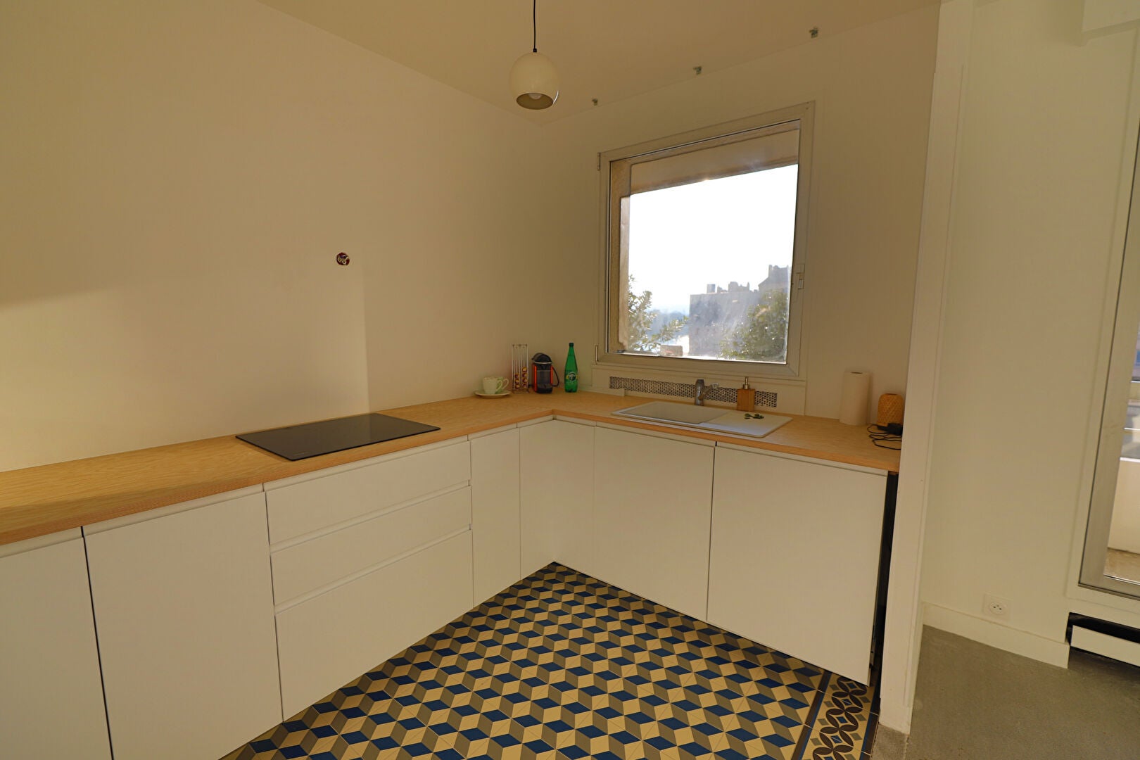 Flat Rue Adrien Descombes in Le Pecq