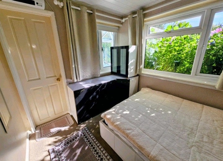 Room Cobs Way in Borough of Runnymede