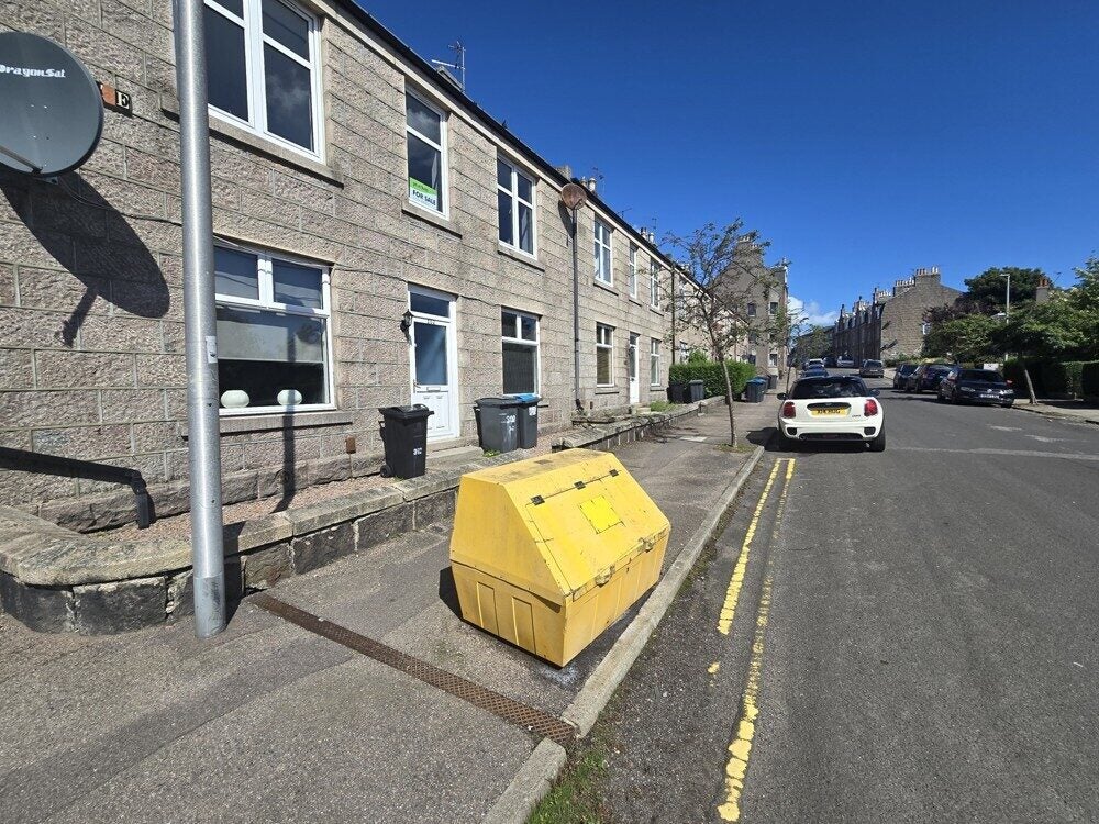 Flat Balmoral Road in Aberdeen City