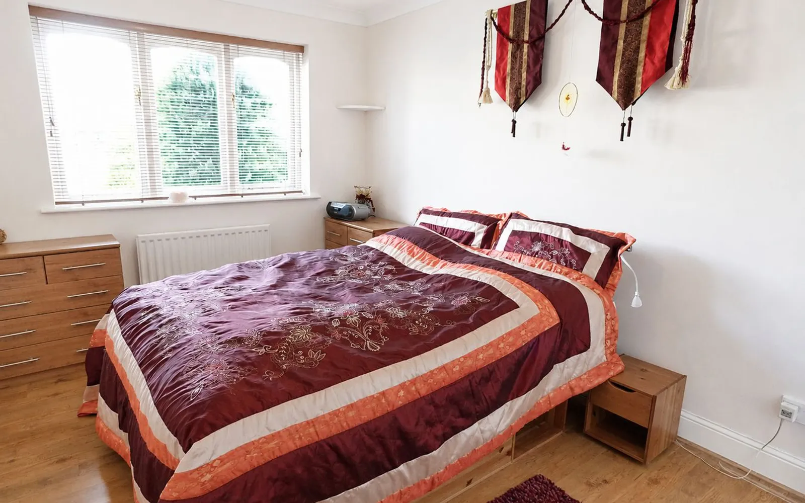 Flat St Charles Court in Elmbridge