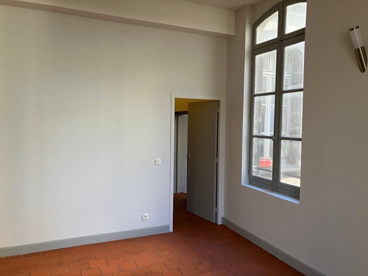 Appartement Rue de l'Opéra à Bessan