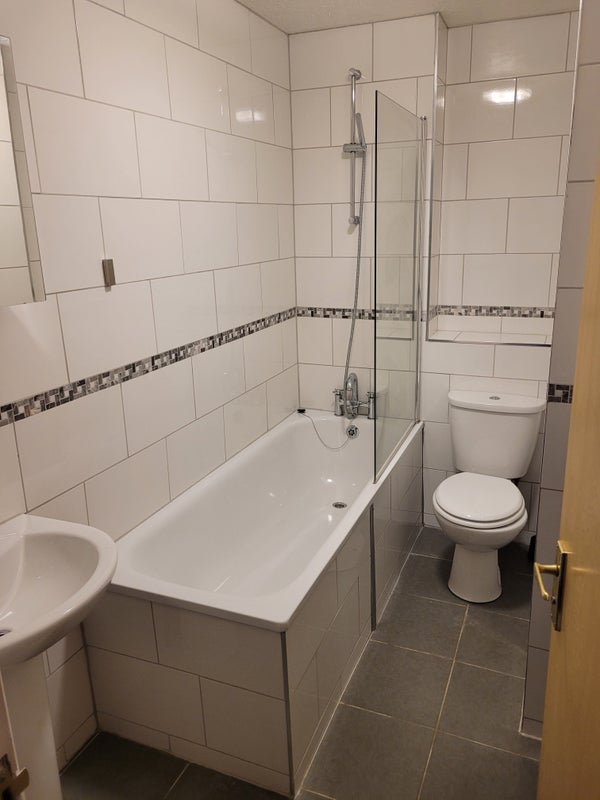 Room Kennet Street in Greater London