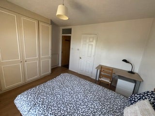 Room Kennet Street in Greater London