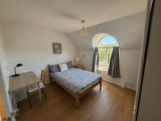 Room Kennet Street in Greater London