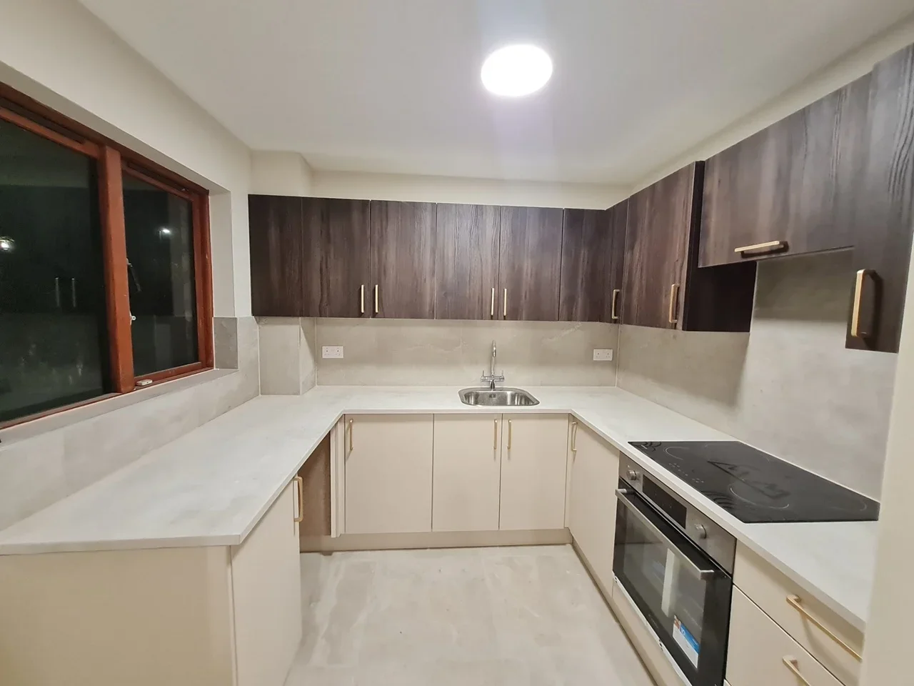 Flat Haydon Close in Greater London