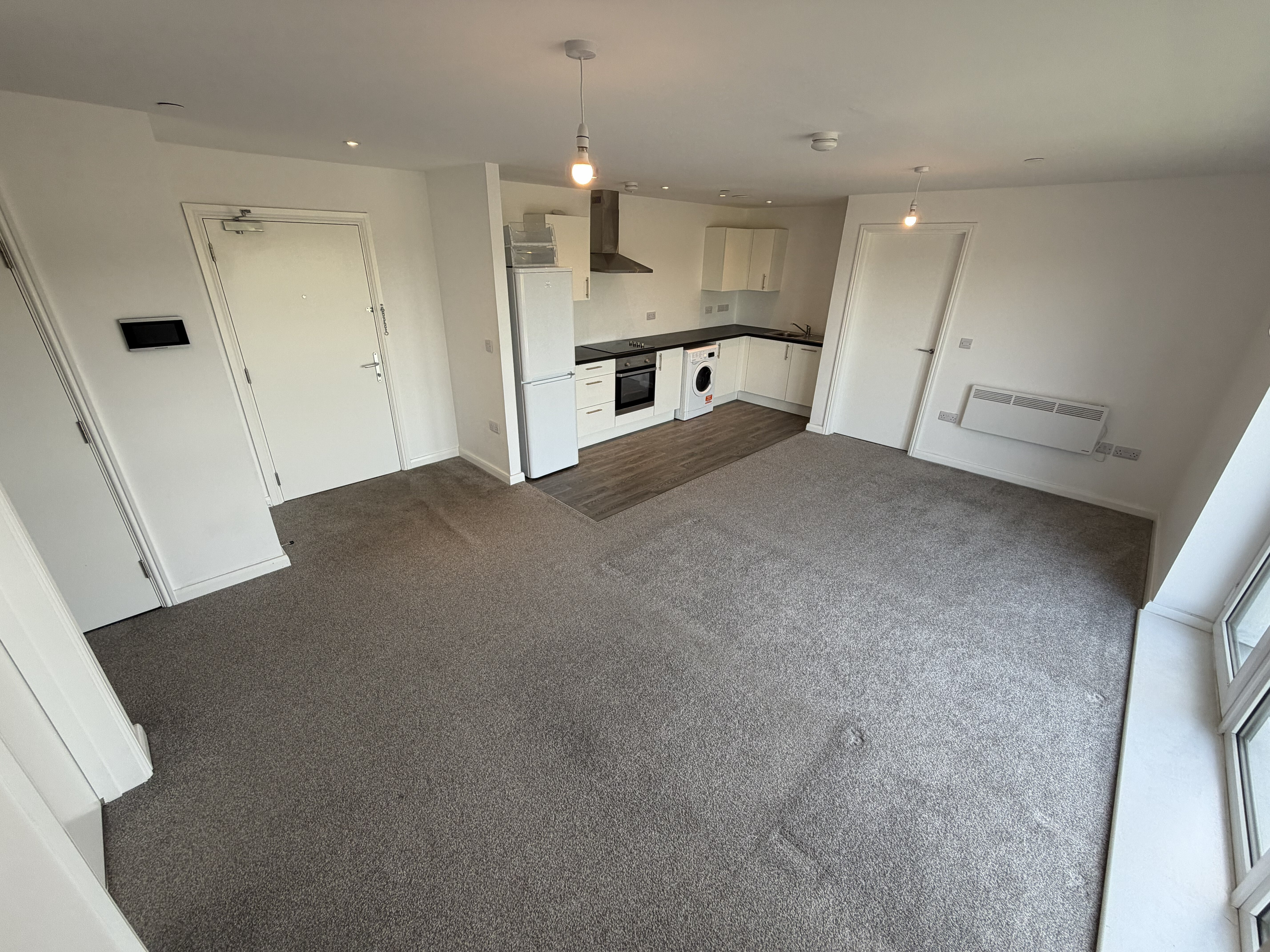 Flat M1 in Slip End