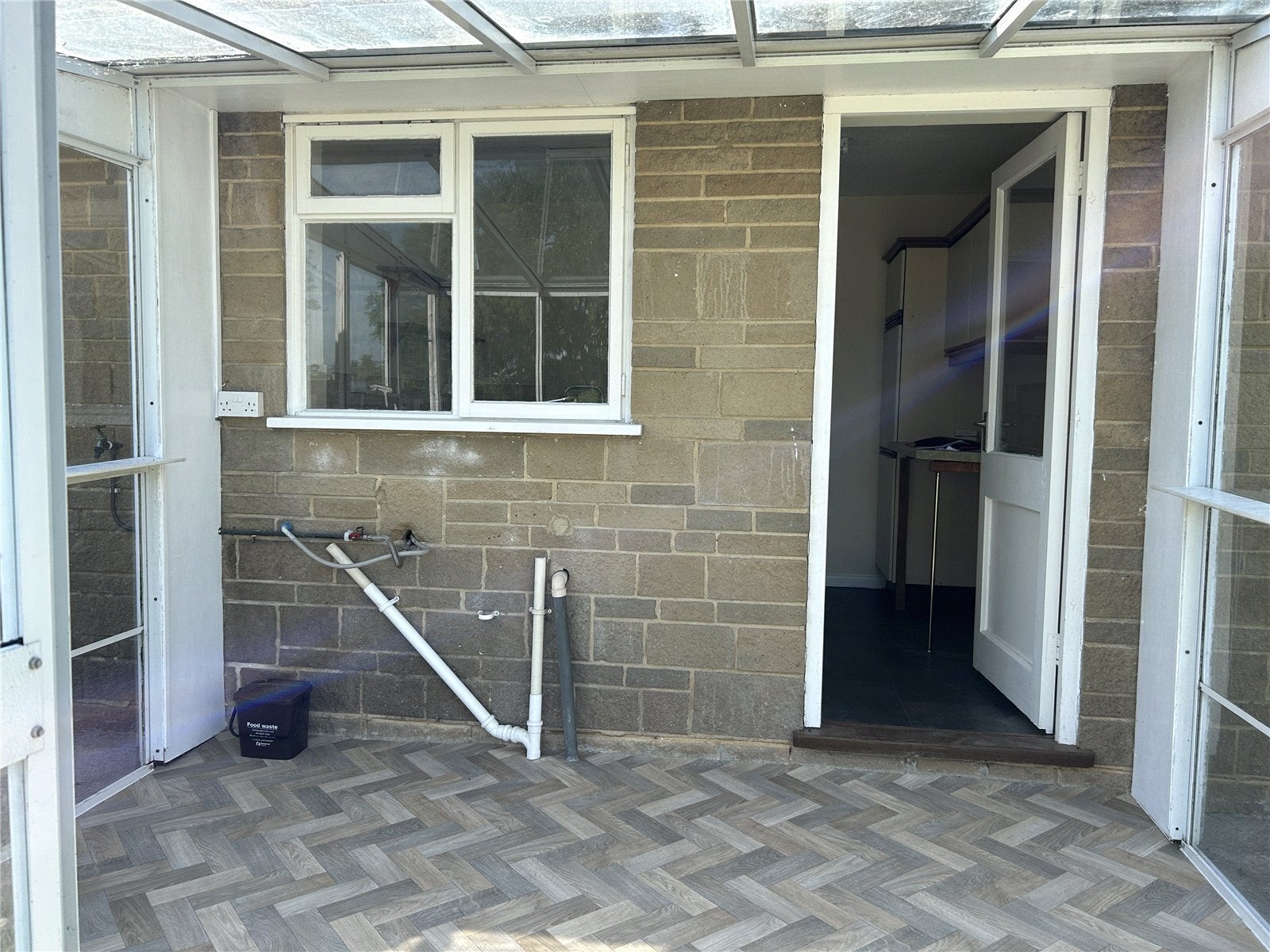 House Lower Street in West Chinnock
