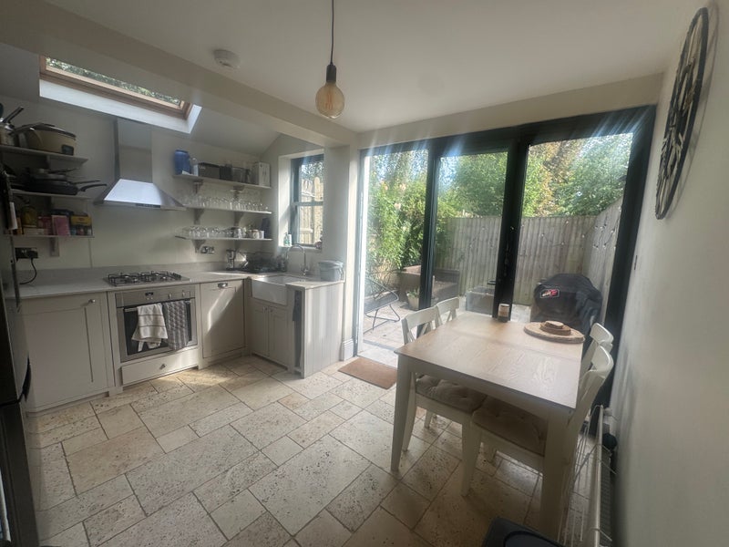 Room Telford Avenue in Greater London