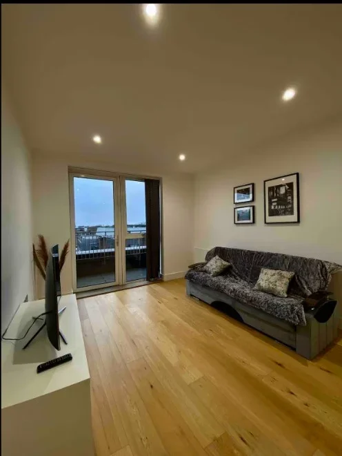 Flat Balfour Road in Greater London